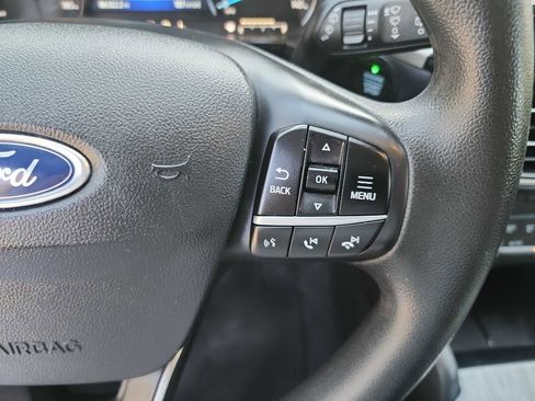 Used 2021 Ford Escape SE image 22