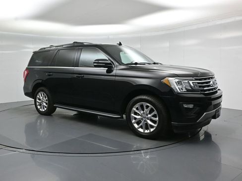 Certified 2021 Ford Expedition XLT RWD image 28