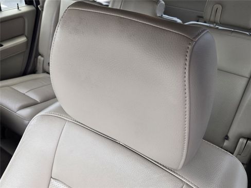Used 2012 Ford Expedition Limited AWD/4WD image 22