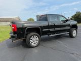 Used 2018 GMC Sierra 2500 Denali w/ Duramax Plus Package image 5