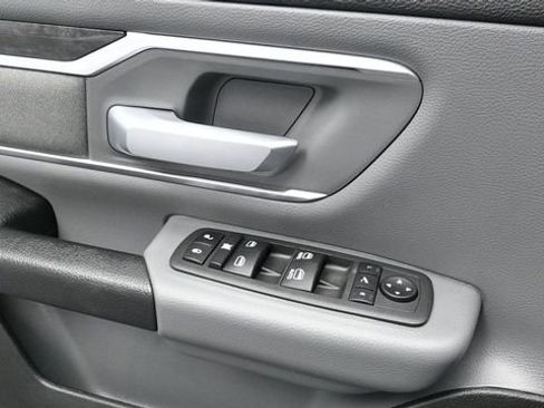 Used 2022 RAM 1500 Big Horn AWD/4WD image 24