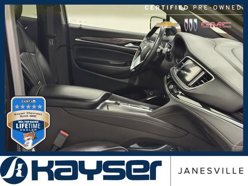 Certified 2022 Buick Enclave Avenir w/ Trailering Package, 5000 lbs. image 15