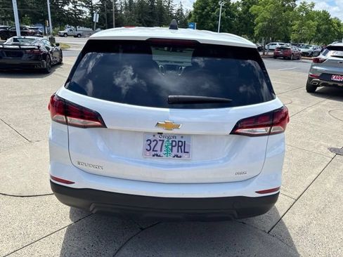 Used 2024 Chevrolet Equinox LS w/ LS Convenience Package AWD/4WD image 7