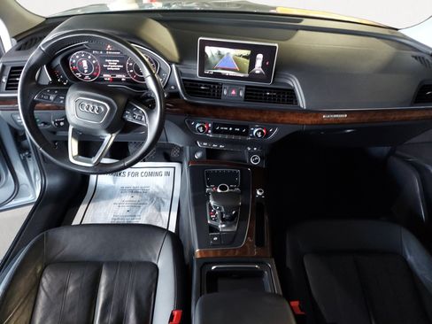 Used 2018 Audi Q5 2.0T Premium AWD/4WD image 3