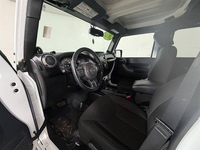 Used 2014 Jeep Wrangler Unlimited Sport w/ Quick Order Package 24S AWD/4WD image 9