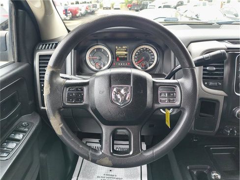 Used 2018 RAM 2500 Tradesman w/ Chrome Appearance Group AWD/4WD image 7