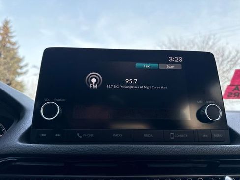 Certified 2022 Honda Civic LX image 33