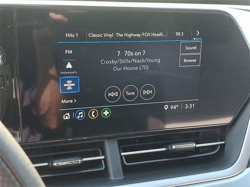 Used 2025 Chevrolet Trax LS image 16