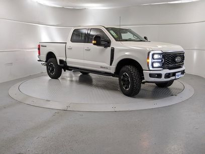 New 2025 Ford F250 Lariat w/ Lariat Ultimate Package