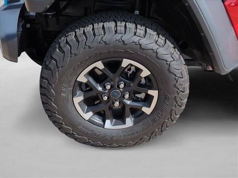 Certified 2024 Jeep Wrangler Unlimited Rubicon 4xe AWD/4WD image 25