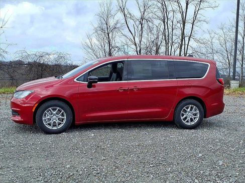 New 2026 Chrysler Voyager LX FWD image 2