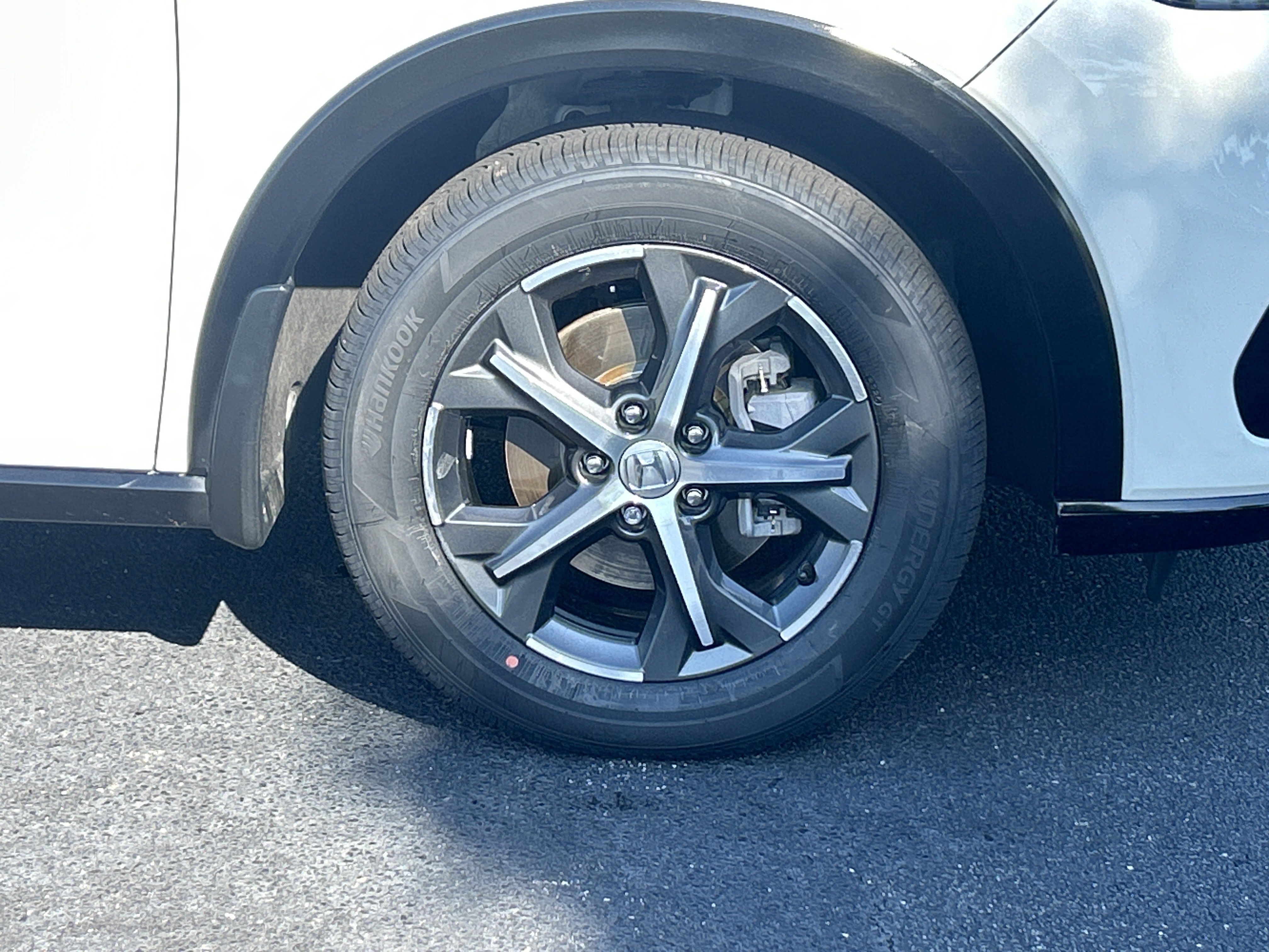 Certified 2025 Honda HR-V EX-L image 33