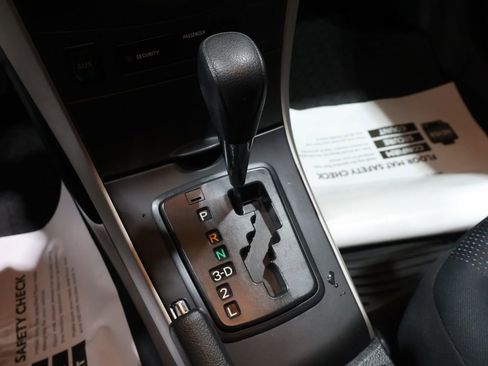 Used 2009 Toyota Corolla S image 26