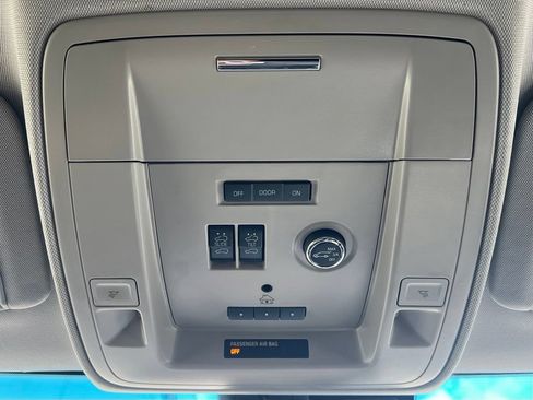 Used 2016 Chevrolet Tahoe LT RWD image 20