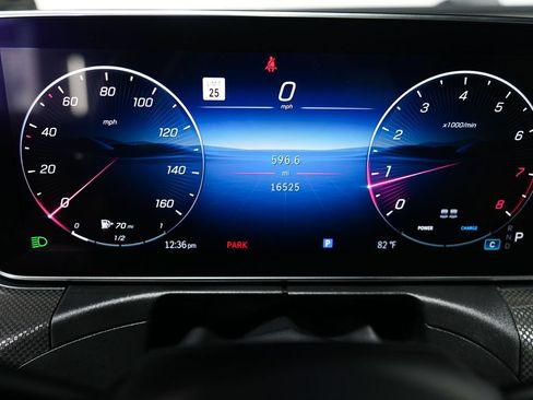 Used 2024 Mercedes-Benz CLE 300 4MATIC Coupe image 15