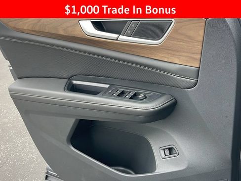 New 2025 Volkswagen Atlas SE AWD/4WD image 26