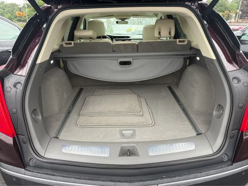 Used 2017 Cadillac XT5 Luxury AWD/4WD image 24