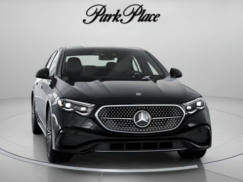 Used 2026 Mercedes-Benz E 350 Sedan image 35
