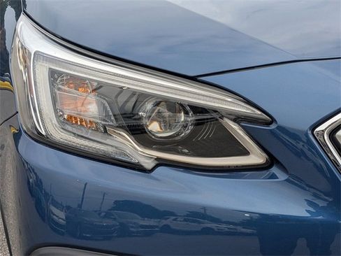 Used 2022 Subaru Outback Touring XT image 9