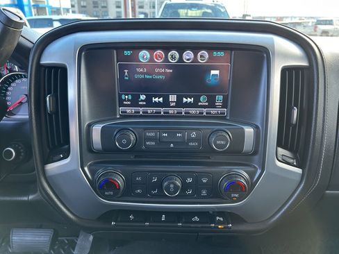 Used 2018 GMC Sierra 1500 SLE w/ SLE Value Package image 17