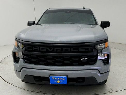 Certified 2025 Chevrolet Silverado 1500 Custom w/ LPO, Dark Essentials Package RWD image 2