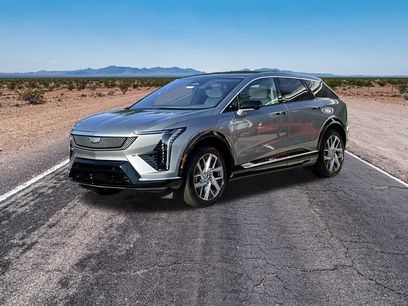New 2026 Cadillac Optiq Luxury 1