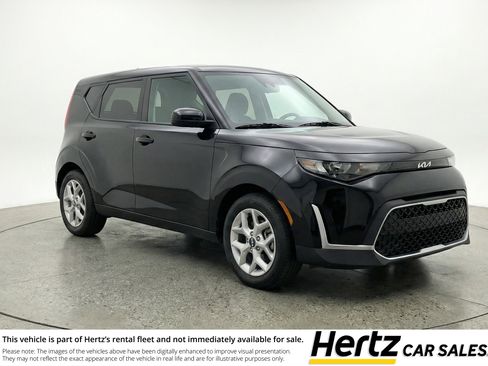 Used 2025 Kia Soul LX w/ LX Technology Package image 1