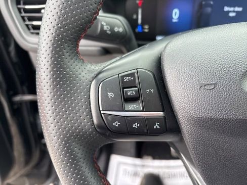 Used 2023 Ford Escape ST-Line w/ Cold Weather Package image 12