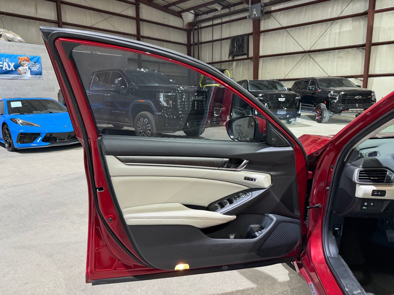 Used 2021 Honda Accord EX-L image 10