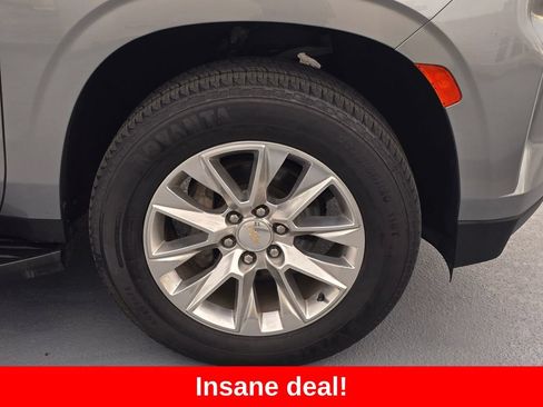 Used 2024 Chevrolet Tahoe Premier AWD/4WD image 9
