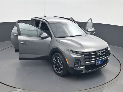Certified 2025 Hyundai Santa Cruz Limited AWD/4WD image 29