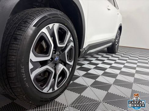 Used 2025 Subaru Ascent Limited AWD/4WD image 14