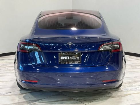 Used 2018 Tesla Model 3 Long Range image 7