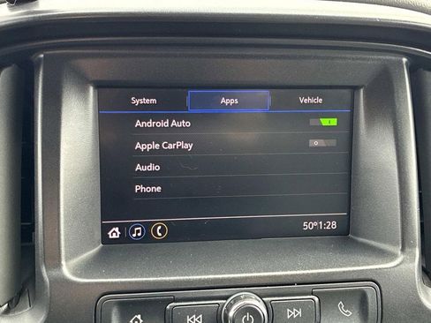 Used 2022 Chevrolet Colorado W/T w/ WT Convenience Package AWD/4WD image 31