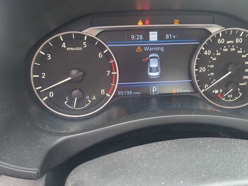 Used 2020 Nissan Altima 2.5 SL FWD image 11