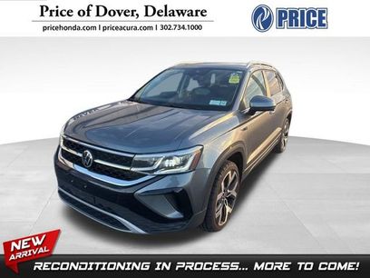 Used 2022 Volkswagen Taos SEL w/ Panoramic Sunroof Package