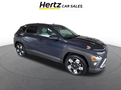 Used 2025 Hyundai Kona SEL FWD image 1