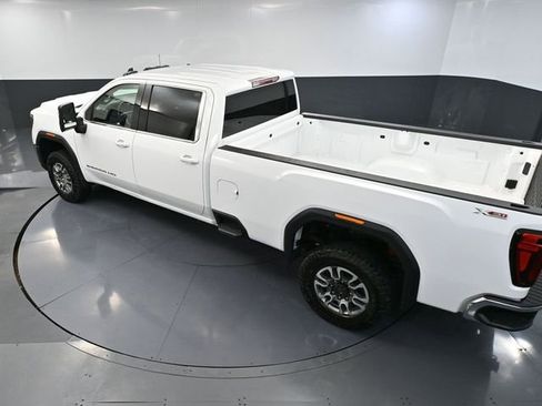Used 2024 GMC Sierra 3500 SLE w/ SLE Convenience Package image 55