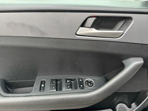 Used 2018 Hyundai Sonata SE image 14