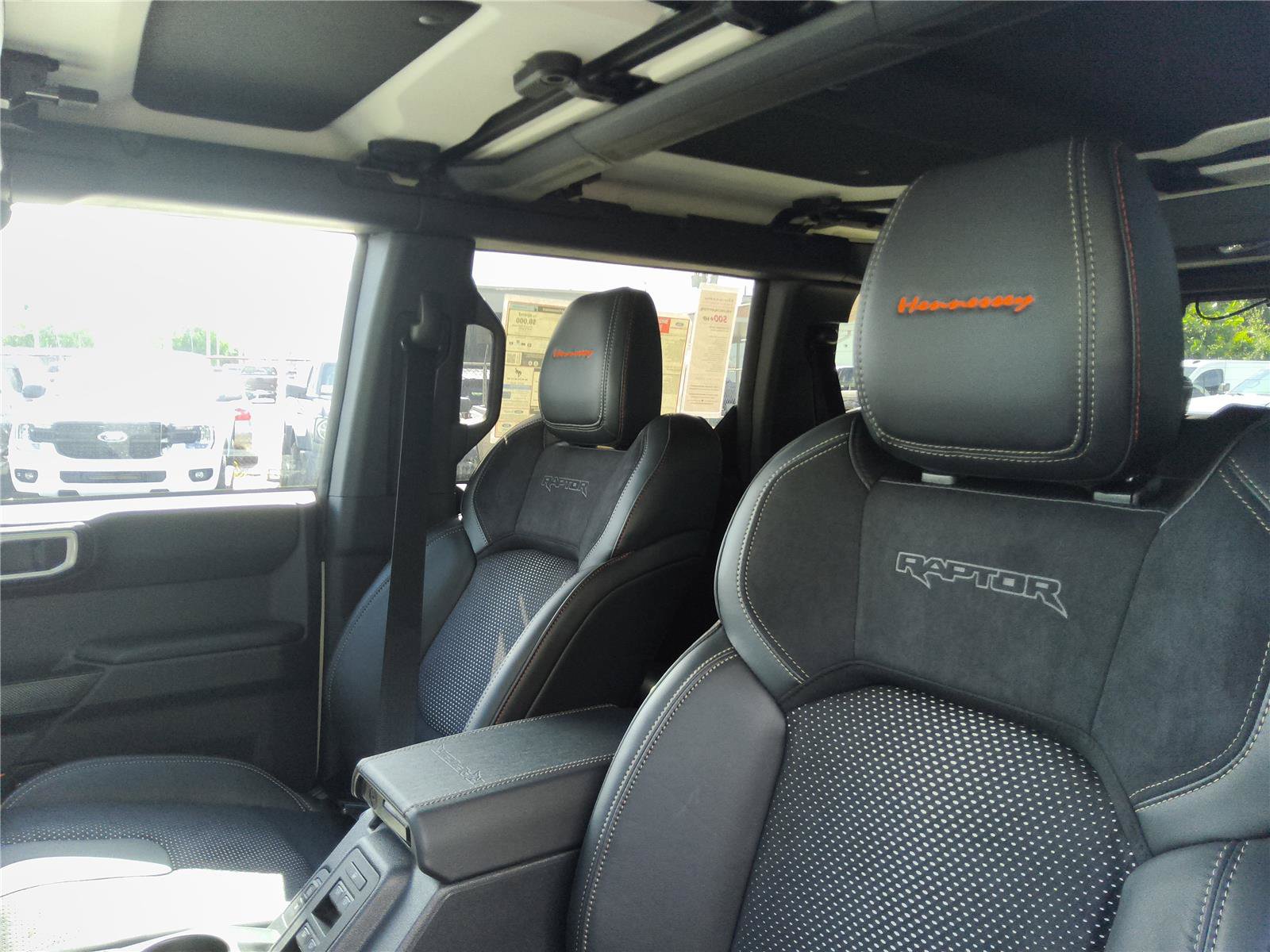 New 2026 Ford Bronco Raptor w/ Interior Carbon Fiber Pack AWD/4WD image 21