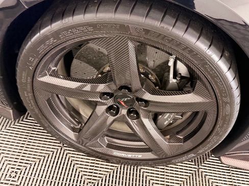 Used 2023 Chevrolet Corvette Z06 RWD image 15