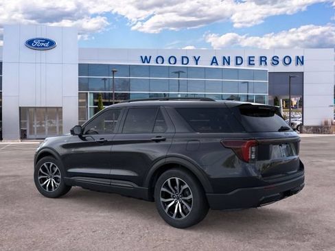 New 2026 Ford Explorer ST-Line RWD image 4