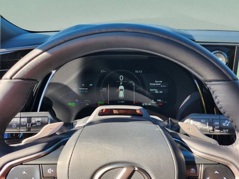 New 2026 Lexus RX 450h AWD image 17