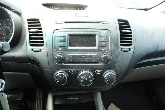 Used 2016 Kia Forte LX FWD image 8
