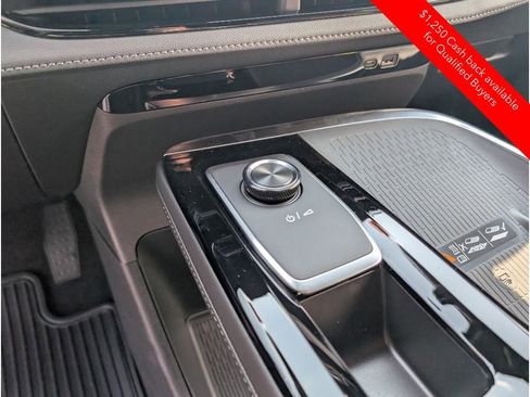 New 2026 Buick Enclave Sport Touring w/ Power Package FWD image 24