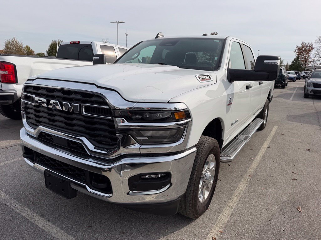 Used 2026 RAM 2500 Big Horn AWD/4WD image 2