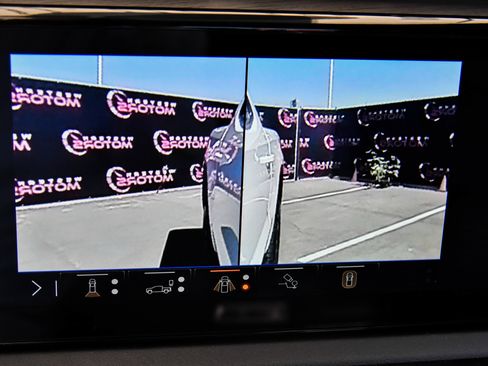 Used 2025 GMC Sierra 1500 AT4 AWD/4WD image 25