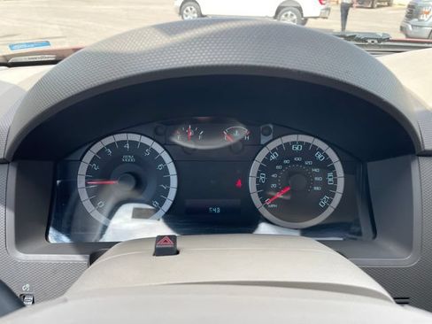 Used 2011 Ford Escape XLS w/ 101A Rapid Spec Order Code FWD image 10