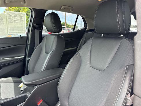 Used 2025 Buick Encore GX Preferred FWD image 23