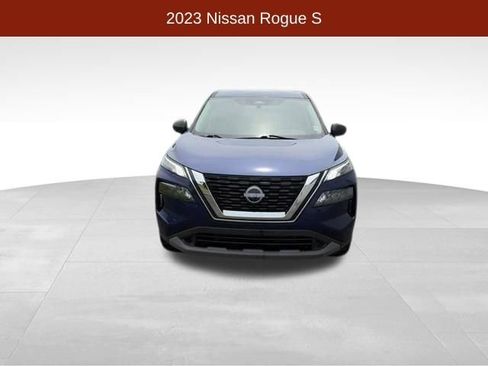 Used 2023 Nissan Rogue S FWD image 2
